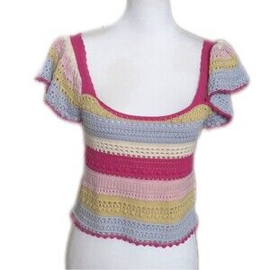 Sincerely Jules crochet square neck cropped top, ruffle sleeves, S